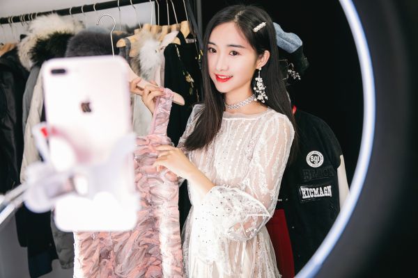 淘宝直播代购怎么分成?怎么提高直播时的销量? 淘宝直播代购怎么分成?怎么提高直播时的销量?